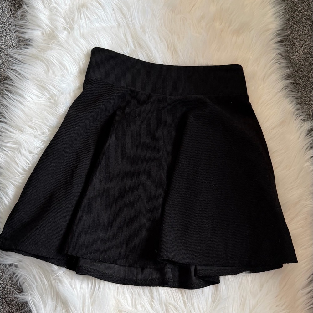 SHEIN Black Circle Skater Skirt